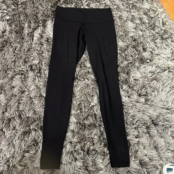 lululemon athletica Pants - Lululemon black wunder under legging